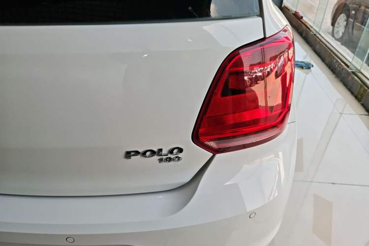 Used Volkswagen Polo 2016 1.6L Automatic Comfort Model Right Rear Taillight