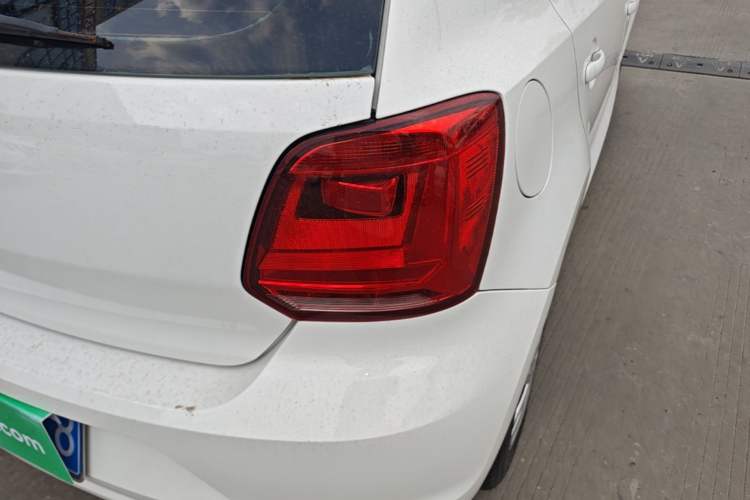 Used Volkswagen Polo 2016 1.4L Manual Fashion Model Right Rear Taillight