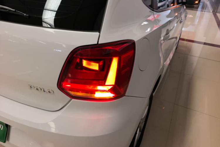 Used Volkswagen Polo 2016 1.4L Automatic Trendy Model Right Rear Taillight