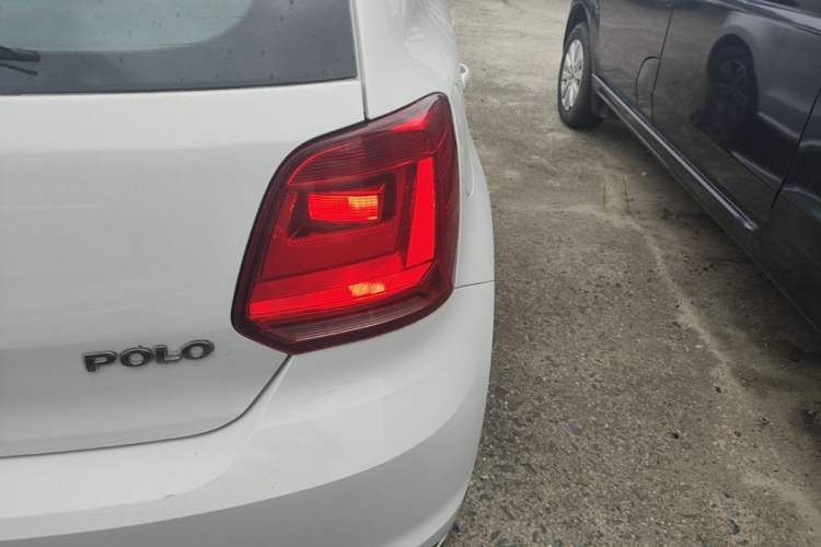 Used Volkswagen Polo 2016 1.4L Automatic Trendy Model Right Rear Taillight