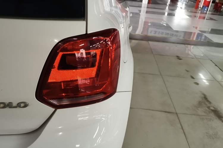 Used Volkswagen Polo 2016 1.4L Automatic Trendy Model Right Rear Taillight