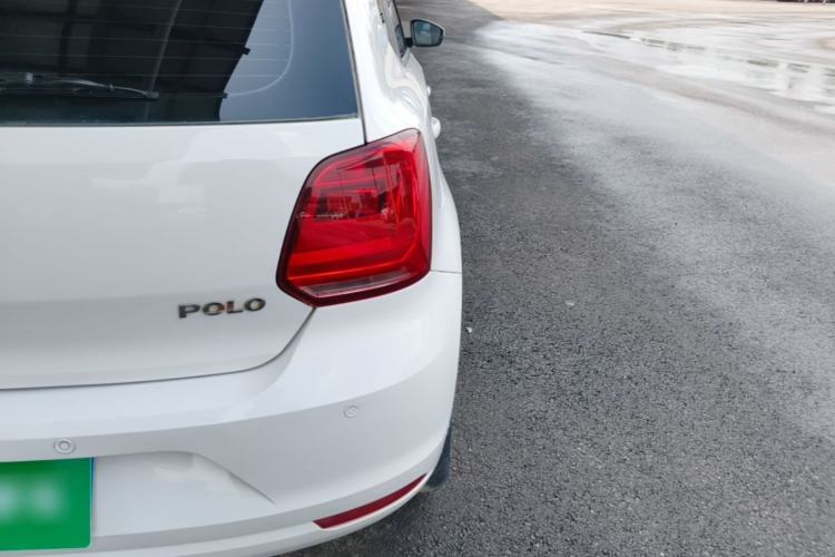 Used Volkswagen Polo 2016 1.4L Manual Fashion Model Right Rear Taillight