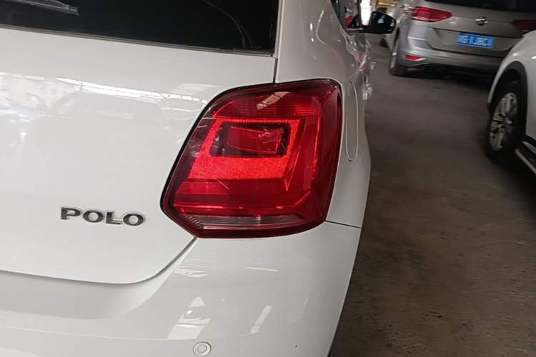 Used Volkswagen Polo 2016 1.4L Automatic Trendy Model Right Rear Taillight
