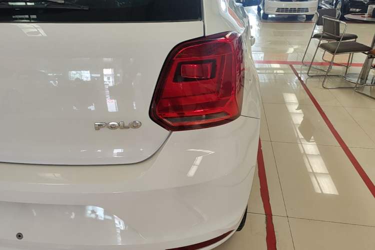 Used Volkswagen Polo 2016 1.4L Automatic Trendy Model Right Rear Taillight