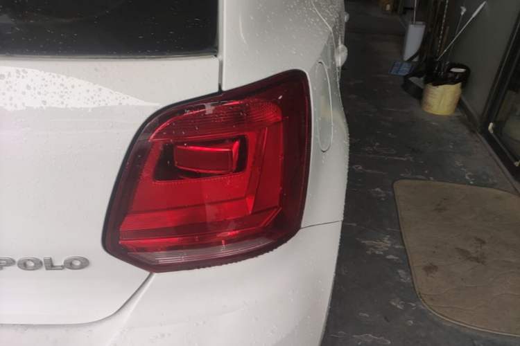 Used Volkswagen Polo 2016 1.4L Manual Fashion Model Right Rear Taillight