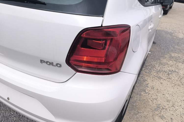Used Volkswagen Polo 2016 1.4L Manual Fashion Model Right Rear Taillight