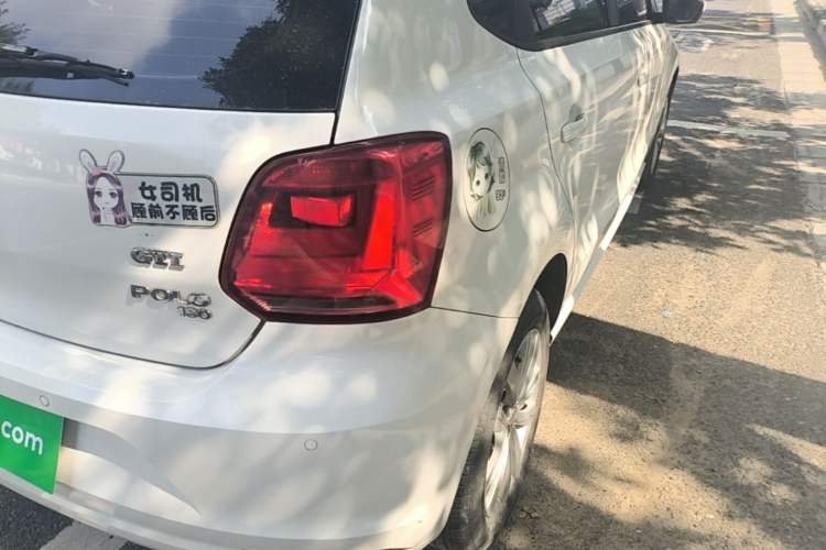 Used Volkswagen Polo 2016 1.6L Automatic Comfort Model Right Rear Taillight