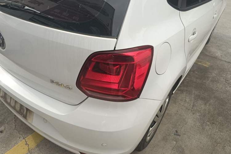 Used Volkswagen Polo 2016 1.4L Automatic Trendy Model Right Rear Taillight