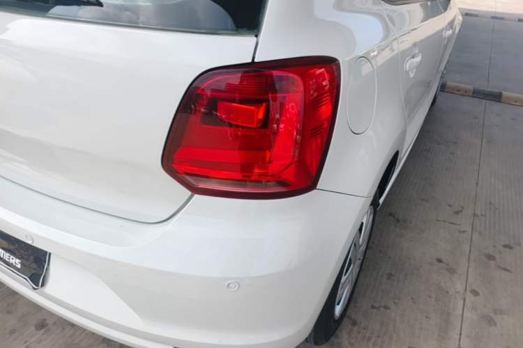 Used Volkswagen Polo 2016 1.4L Automatic Trendy Model Right Rear Taillight