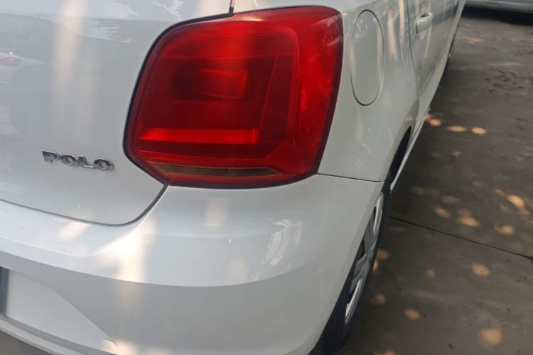 Used Volkswagen Polo 2016 1.4L Manual Fashion Model Right Rear Taillight