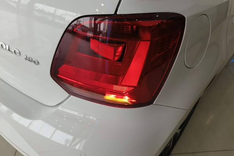 Used Volkswagen Polo 2016 1.6L Automatic Comfort Model Right Rear Taillight