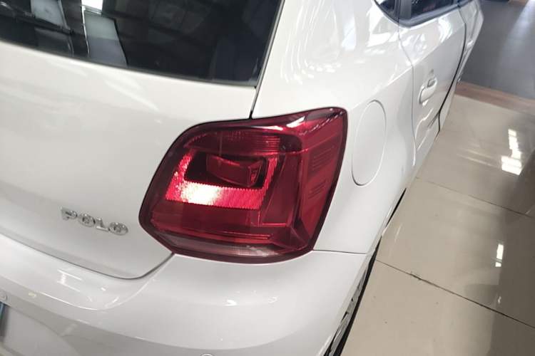 Used Volkswagen Polo 2016 1.4L Automatic Trendy Model Right Rear Taillight