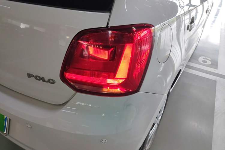 Used Volkswagen Polo 2016 1.4L Manual Fashion Model Right Rear Taillight