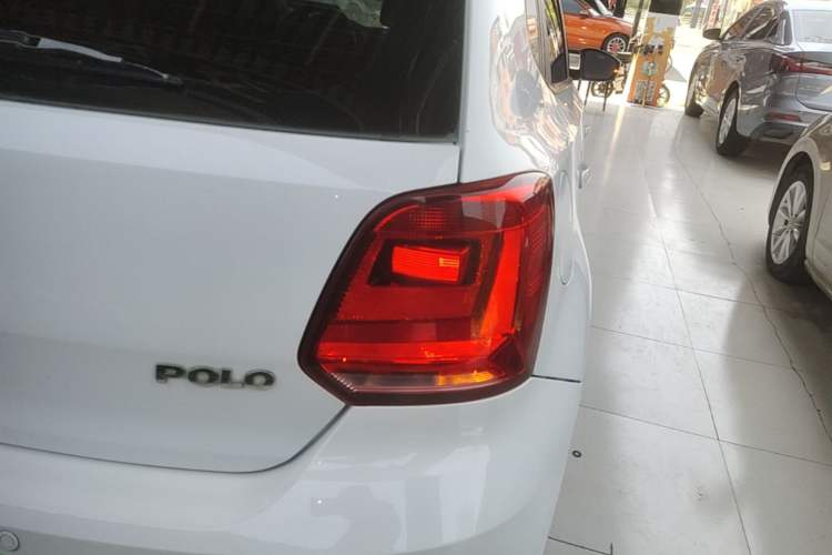 Used Volkswagen Polo 2016 1.4L Automatic Trendy Model Right Rear Taillight