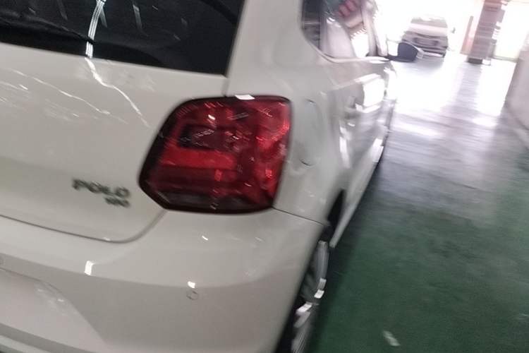 Used Volkswagen Polo 2016 1.6L Automatic Comfort Model Right Rear Taillight