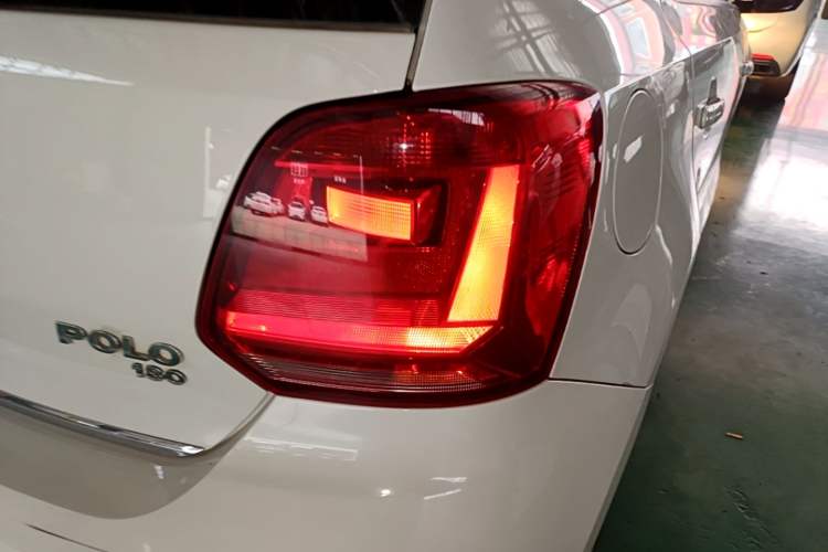 Used Volkswagen Polo 2016 1.6L Automatic Luxury Model Right Rear Taillight