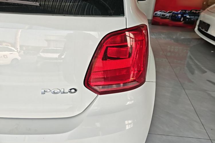 Used Volkswagen Polo 2016 1.4L Automatic Trendy Model Right Rear Taillight