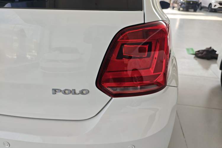 Used Volkswagen Polo 2016 1.4L Automatic Trendy Model Right Rear Taillight