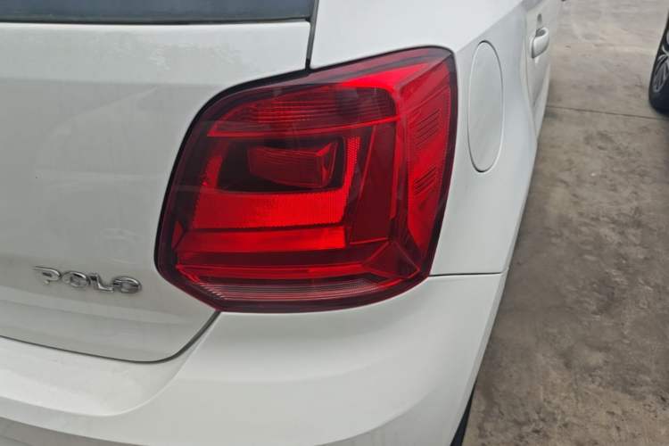 Used Volkswagen Polo 2016 1.4L Automatic Trendy Model Right Rear Taillight