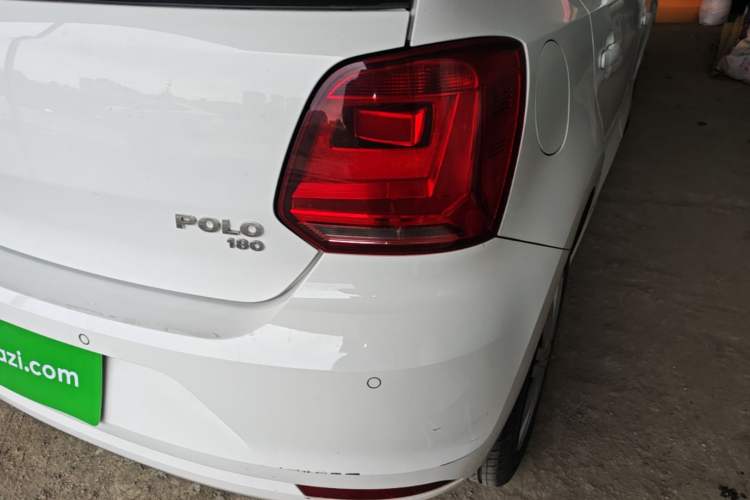 Used Volkswagen Polo 2016 1.6L Automatic Comfort Model Right Rear Taillight