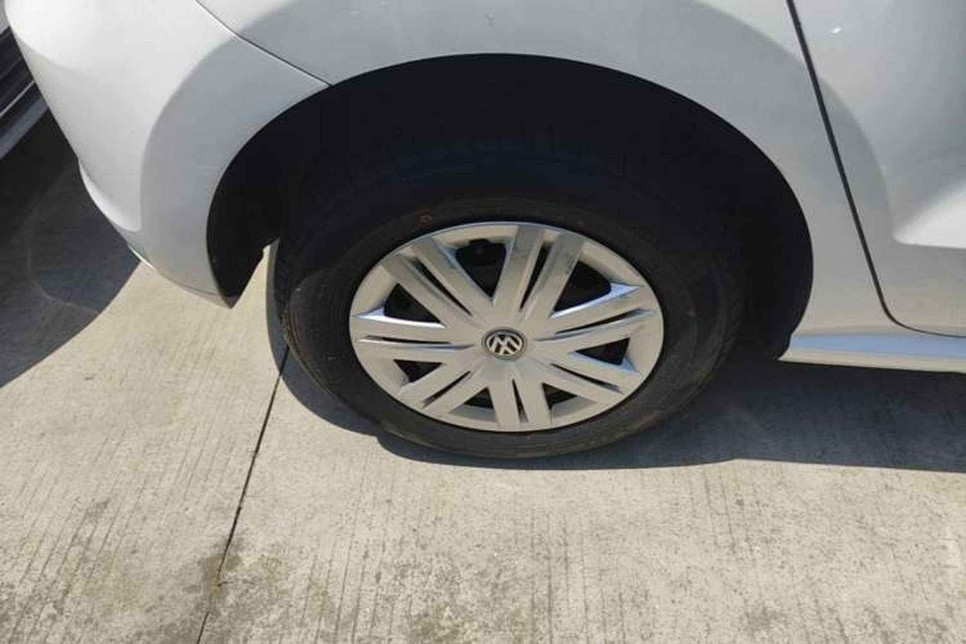 Used Volkswagen Polo 2016 1.4L Automatic Trendy Model Right Rear Wheel Hub
