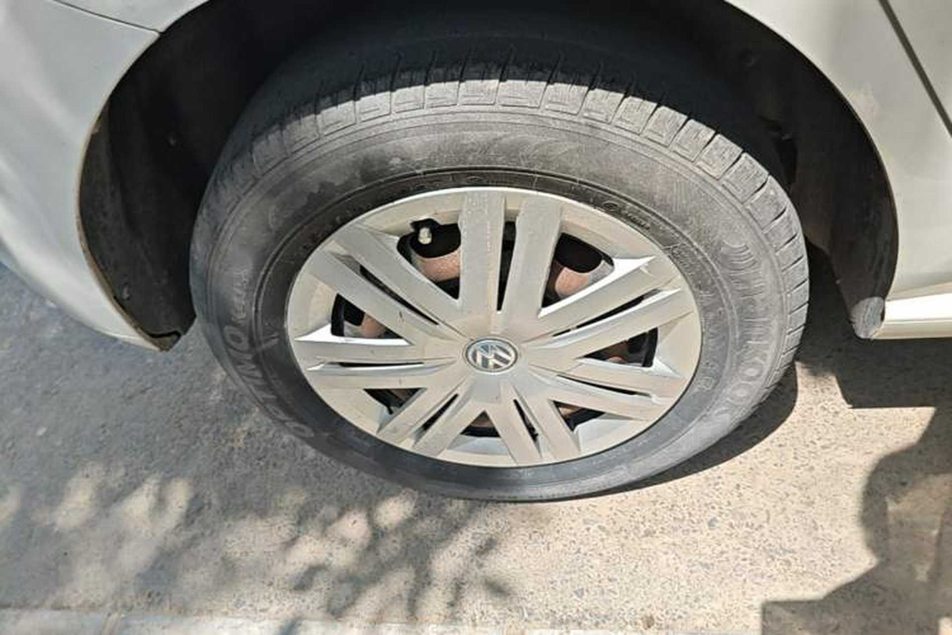 Used Volkswagen Polo 2016 1.4L Manual Fashion Model Right Rear Wheel Hub
