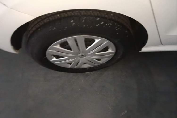Used Volkswagen Polo 2016 1.4L Automatic Trendy Model Right Rear Wheel Hub
