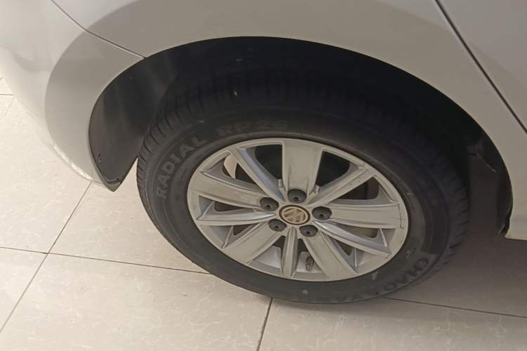 Used Volkswagen Polo 2016 1.4L Automatic Trendy Model Right Rear Wheel Hub