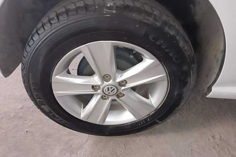 Used Volkswagen Polo 2016 1.4L Automatic Trendy Model Right Rear Wheel Hub