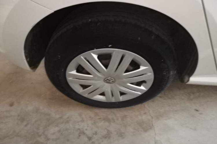 Used Volkswagen Polo 2016 1.4L Automatic Trendy Model Right Rear Wheel Hub