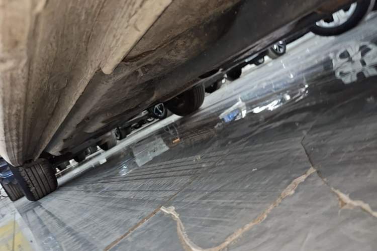 Used Volkswagen Polo 2016 1.4L Automatic Trendy Model Right Side Sill