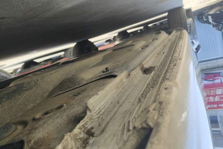 Used Volkswagen Polo 2016 1.4L Automatic Trendy Model Right Side Sill