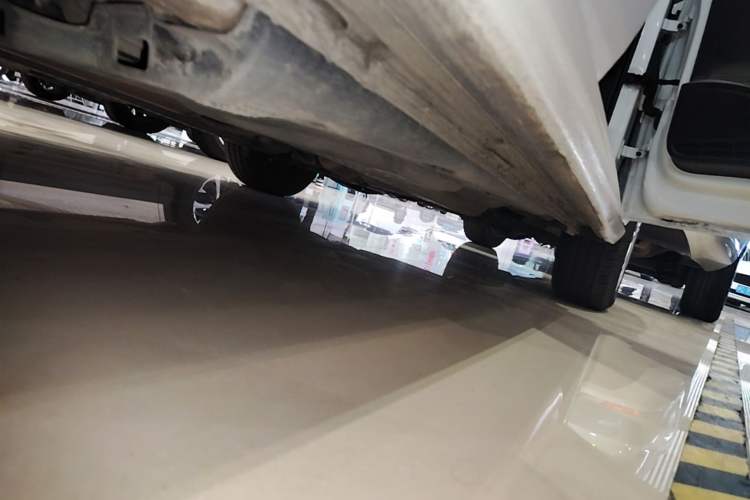Used Volkswagen Polo 2016 1.6L Automatic Comfort Model Right Side Sill