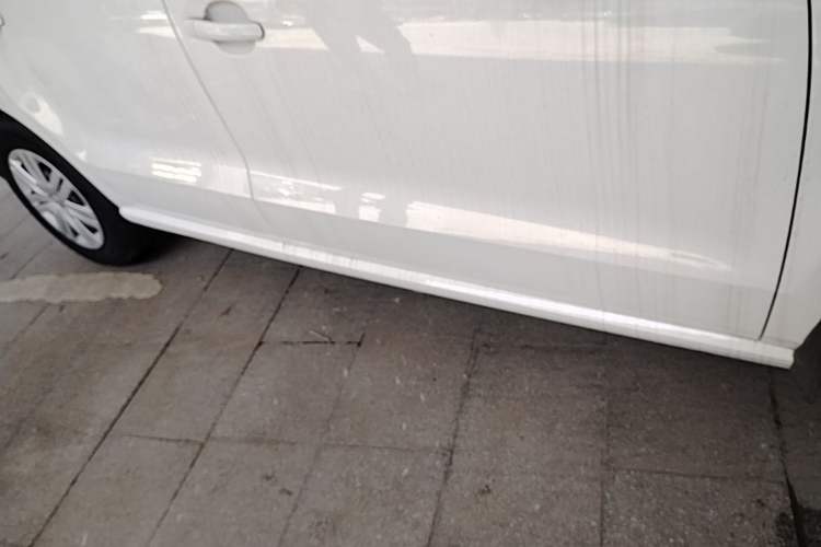 Used Volkswagen Polo 2016 1.4L Automatic Trendy Model Right Side Sill