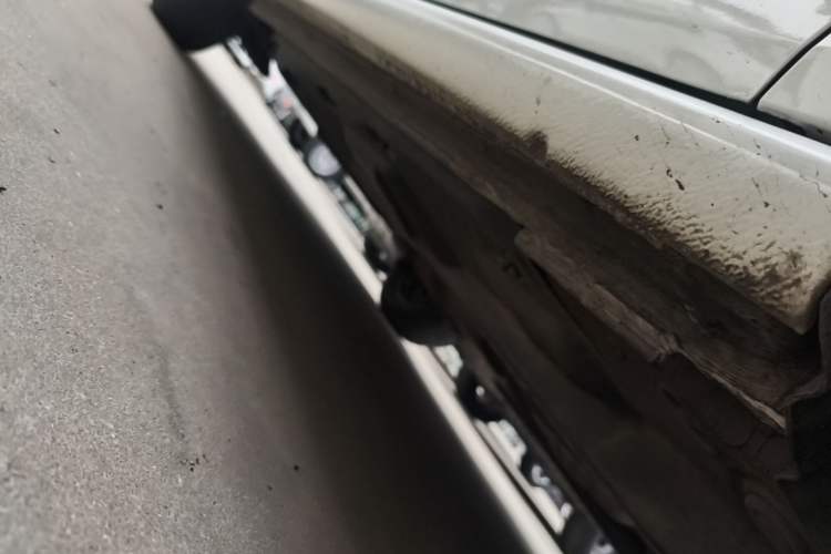 Used Volkswagen Polo 2016 1.4L Automatic Trendy Model Right Side Sill