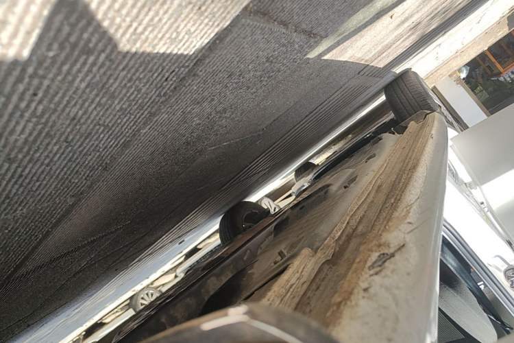 Used Volkswagen Polo 2016 1.4L Manual Fashion Model Right Side Sill
