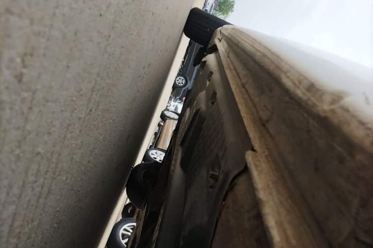 Used Volkswagen Polo 2016 1.4L Automatic Trendy Model Right Side Sill
