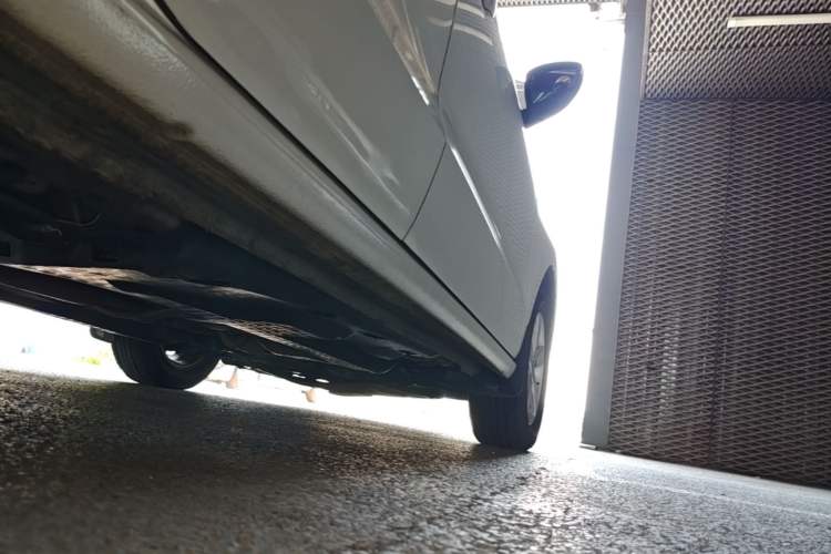 Used Volkswagen Polo 2016 1.4L Automatic Trendy Model Right Side Sill