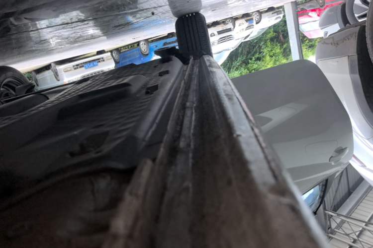 Used Volkswagen Polo 2016 1.4L Manual Fashion Model Right Side Sill