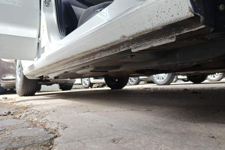 Used Volkswagen Polo 2016 1.4L Automatic Trendy Model Right Side Sill