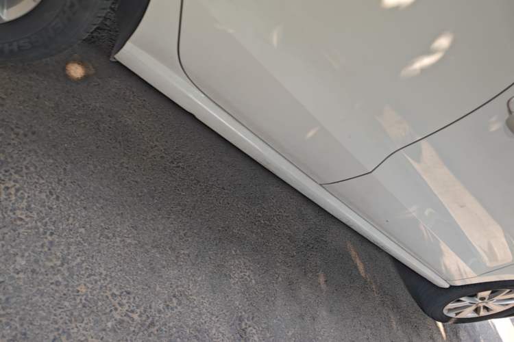 Used Volkswagen Polo 2016 1.4L Automatic Trendy Model Right Side Sill