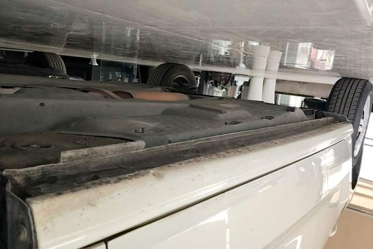 Used Volkswagen Polo 2016 1.4L Automatic Trendy Model Right Side Sill
