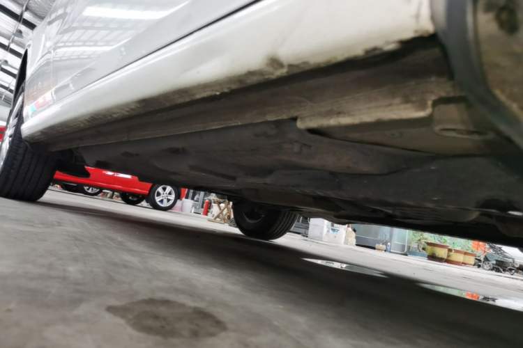 Used Volkswagen Polo 2016 1.4L Automatic Trendy Model Right Side Sill