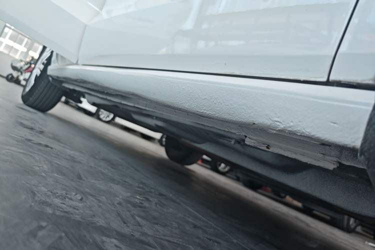 Used Volkswagen Polo 2016 1.4L Automatic Trendy Model Right Side Sill