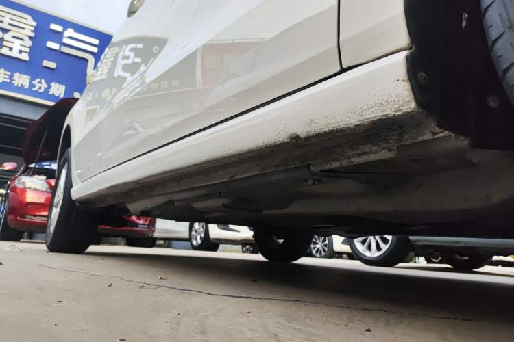 Used Volkswagen Polo 2016 1.4L Automatic Trendy Model Right Side Sill