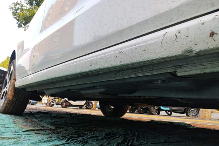 Used Volkswagen Polo 2016 1.4L Automatic Trendy Model Right Side Sill