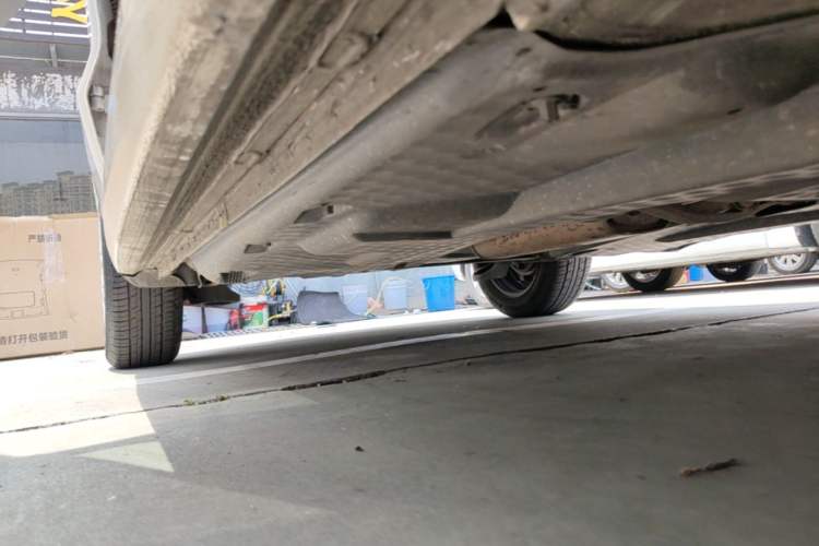 Used Volkswagen Polo 2016 1.6L Automatic Comfort Model Right Side Sill
