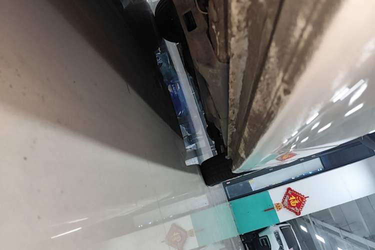 Used Volkswagen Polo 2016 1.6L Automatic Comfort Model Right Side Sill