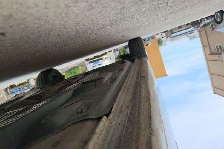 Used Volkswagen Polo 2016 1.4L Automatic Trendy Model Right Side Sill