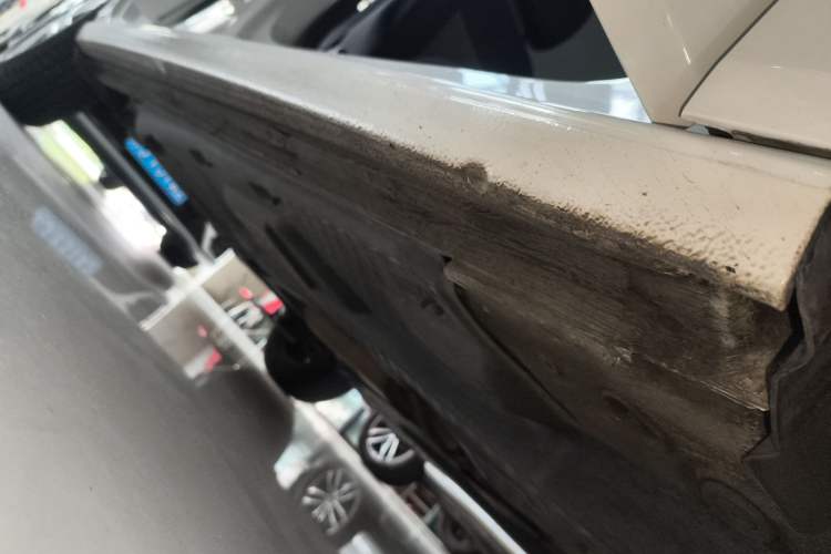 Used Volkswagen Polo 2016 1.4L Automatic Trendy Model Right Side Sill